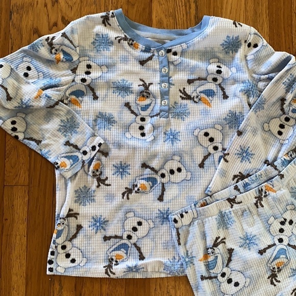 Disney Frozen Olaf Kids Two Set Cozy Pajamas Size Medium - Picture 2 of 6